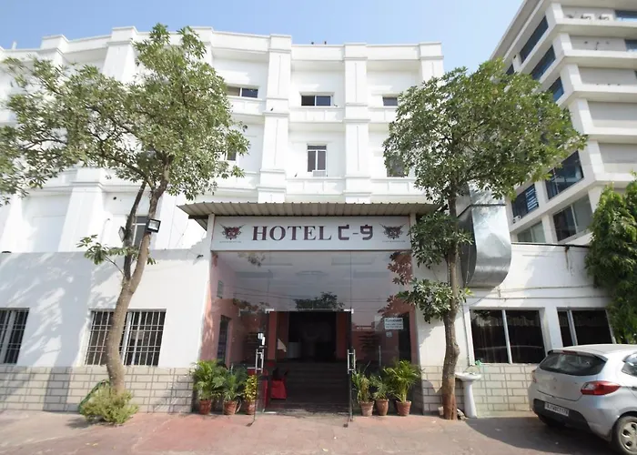 Oyo Flagship 24936 Hotel C-9 Jaipur