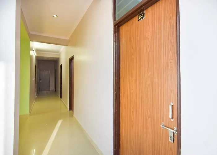Super Hotel O Komal Jaipur